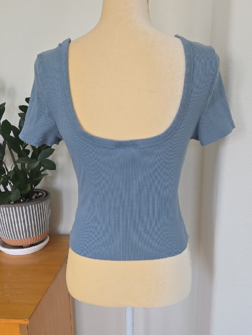 Universal Thread Dusty Blue Square Neck Ribbed Tee - Picture 3 of 5